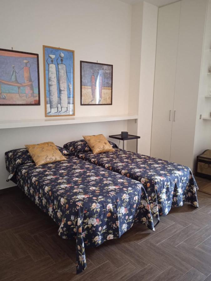 La Casa Dei Nonni Al Mare Hotel Bari Bagian luar foto