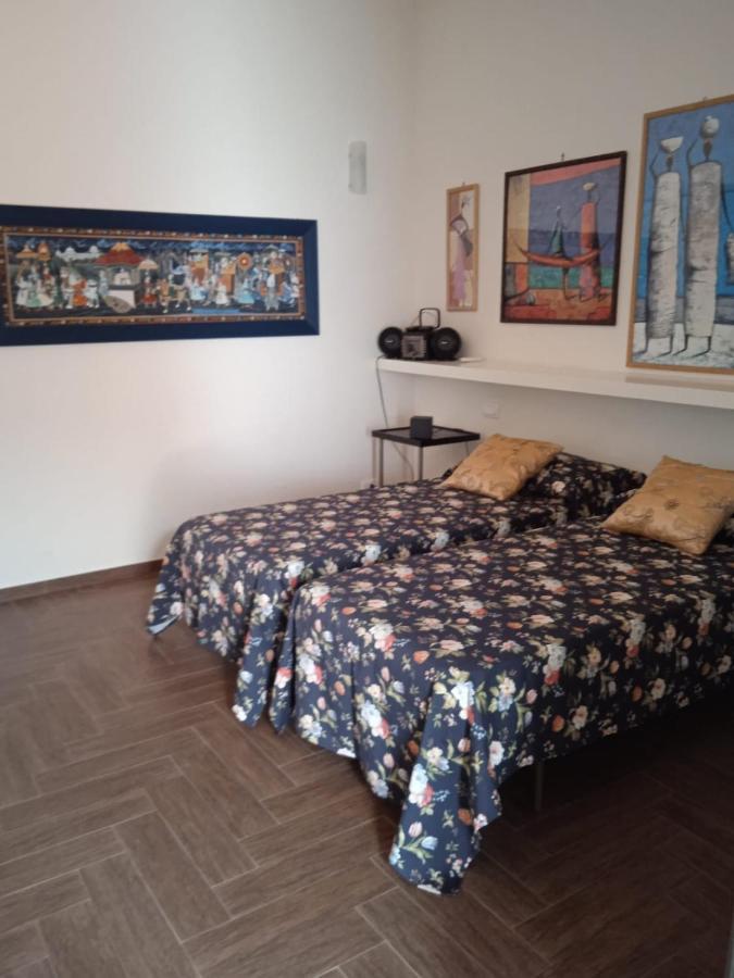 La Casa Dei Nonni Al Mare Hotel Bari Bagian luar foto